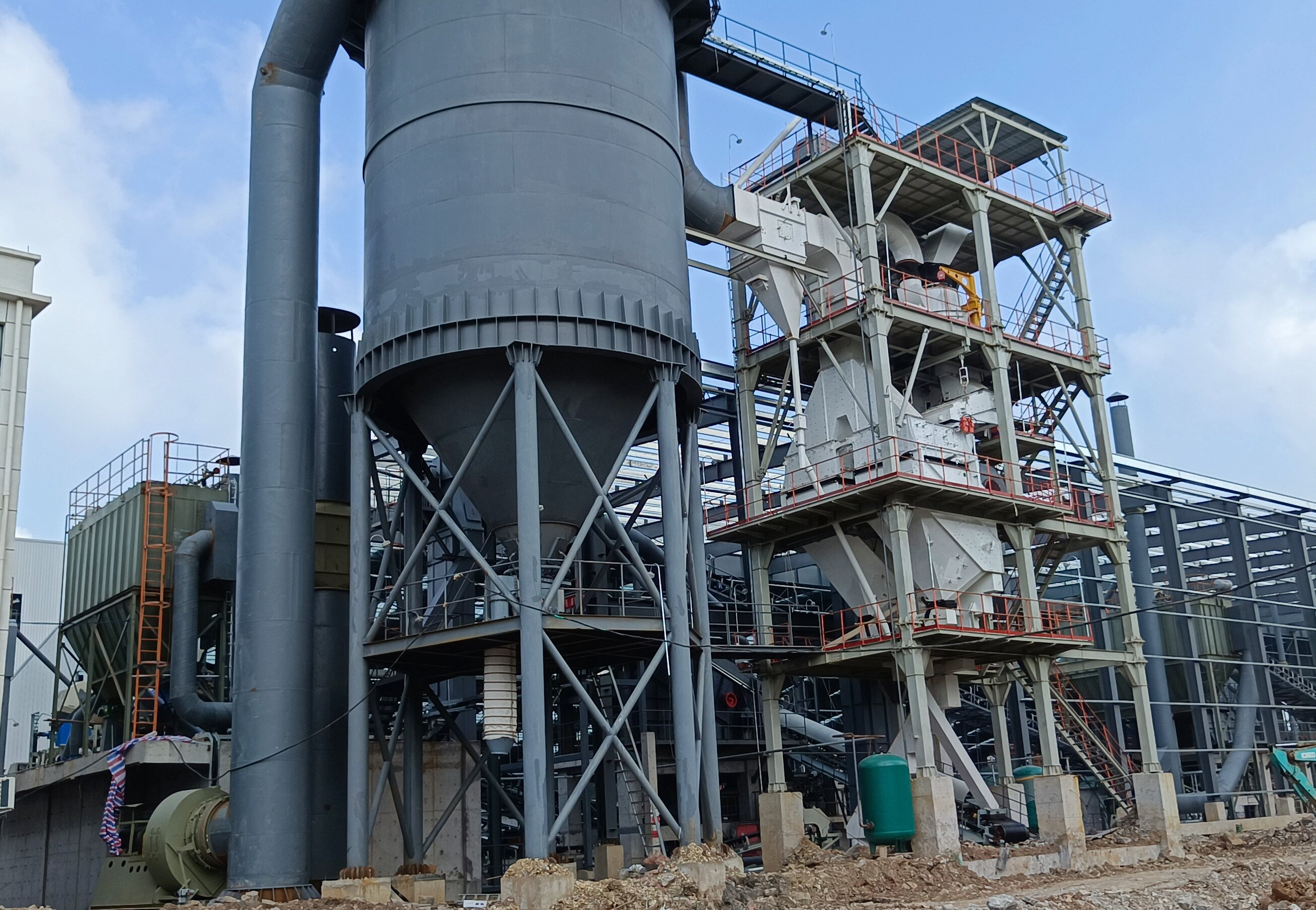 制砂樓技術(shù)優(yōu)勢大揭秘：從環(huán)保到智能，重塑砂石生產(chǎn)新生態(tài)